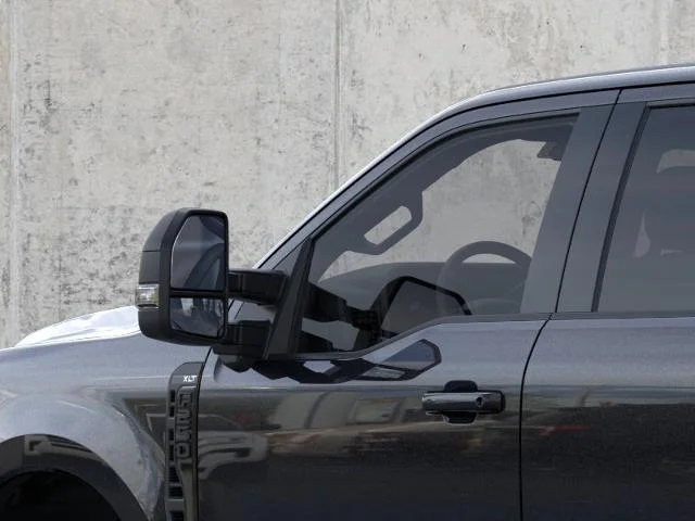 New 2026 Agate Black Metallic Ford XLT image 37