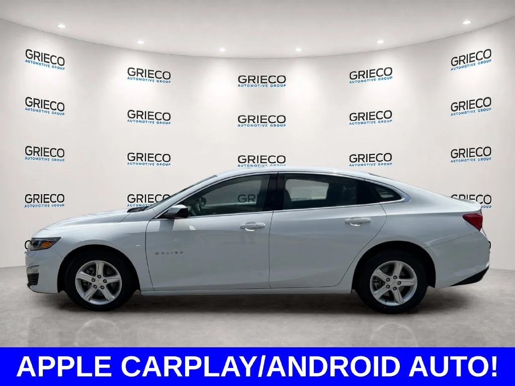 Used 2024 White Chevrolet LT image 4