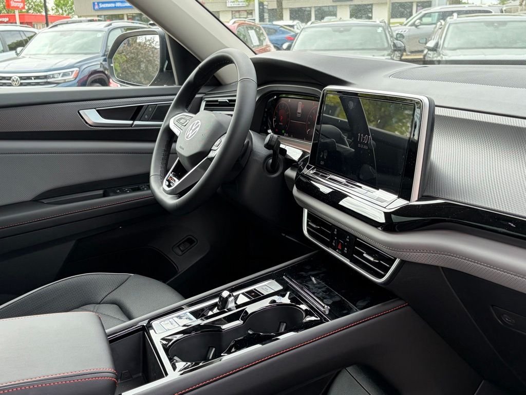 New 2026 Pure Gray Volkswagen 2.0T Peak Edition image 16
