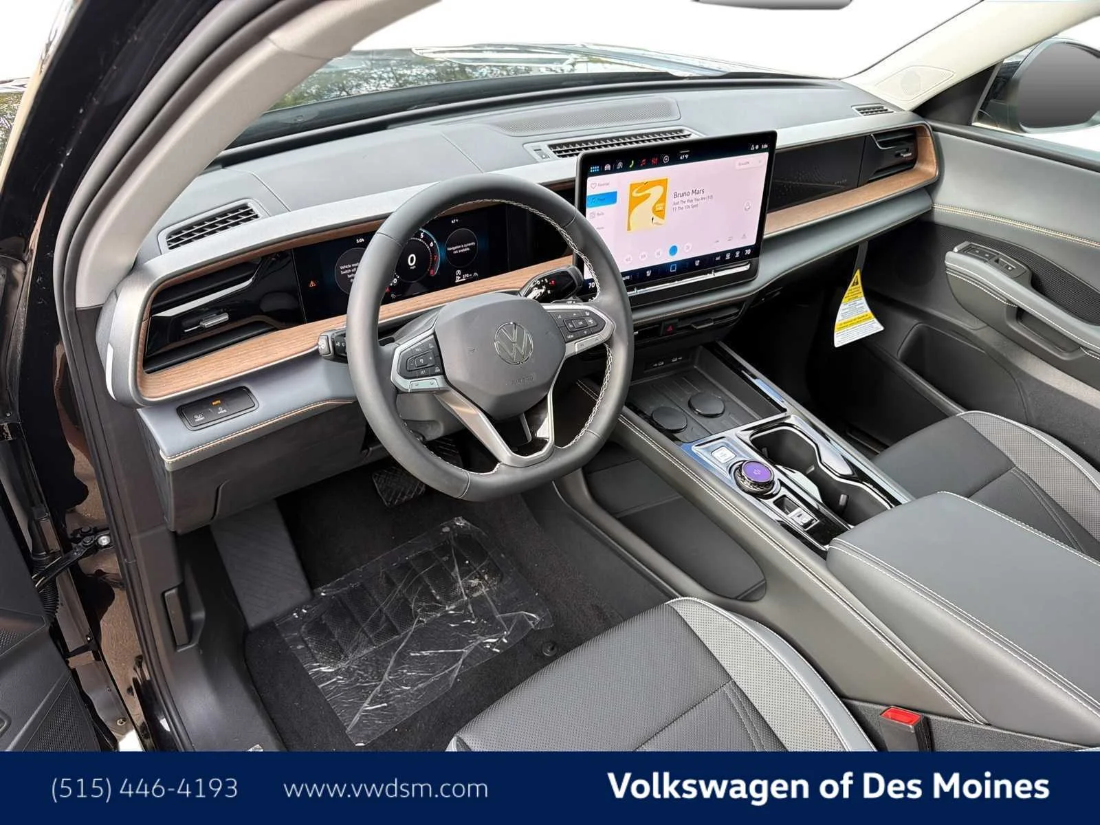 New 2027 Black Volkswagen SE w/Technology image 2