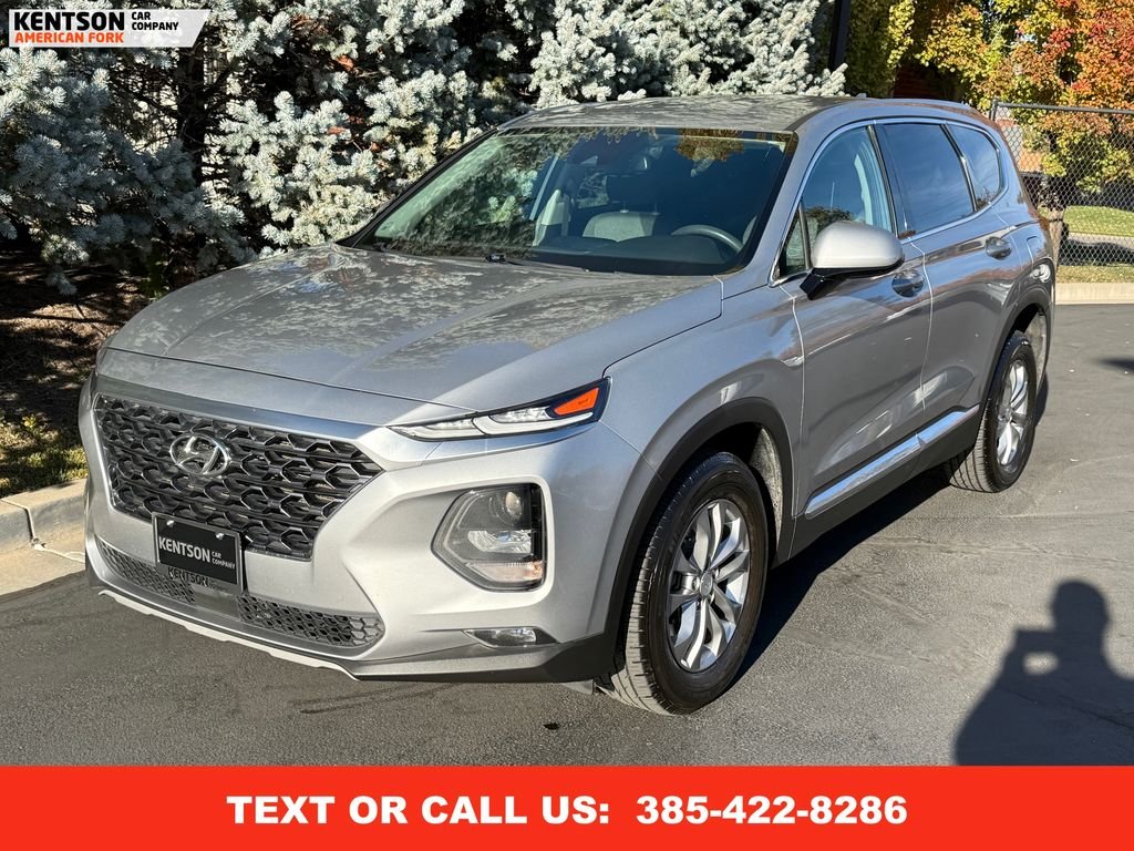 2020 Hyundai Santa Fe SEL photo 2