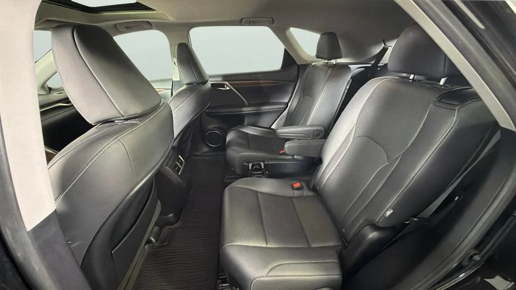 Used 2022 Black Lexus RX 350L image 28