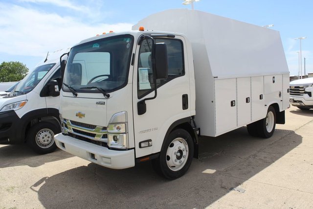 2024 Chevrolet Low Cab Forward 4500 HG NA