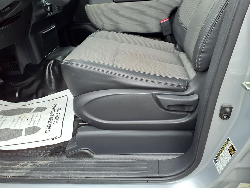 Used 2019 Silver Nissan S Diesel image 20
