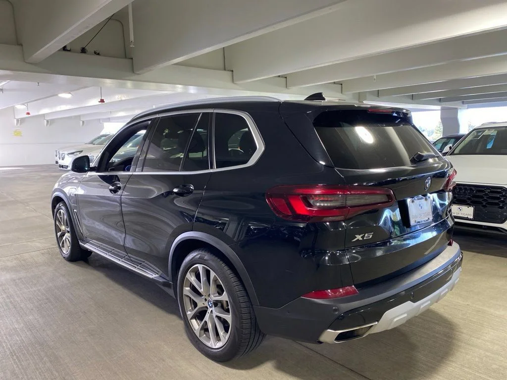 Used 2023 Jet Black BMW xDrive45e image 4