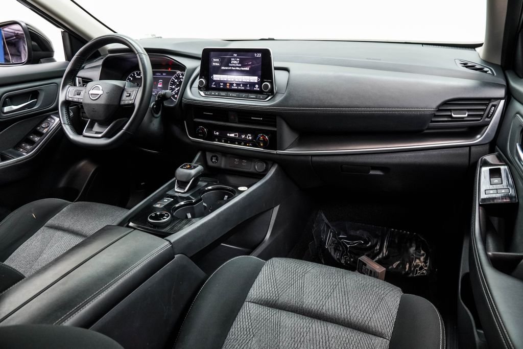 Used 2025 Black Nissan SV image 22