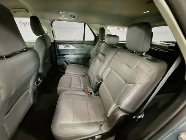 Used 2025 Vapor Blue Ford Active image 24