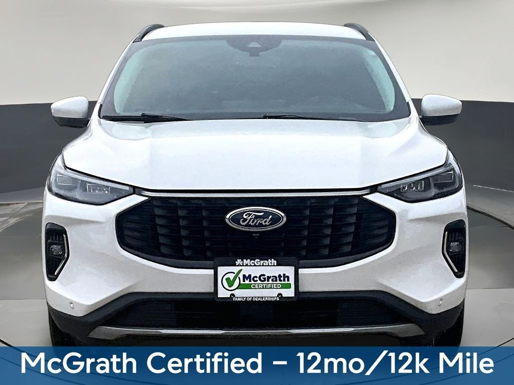 Used 2023 White Ford Platinum image 2