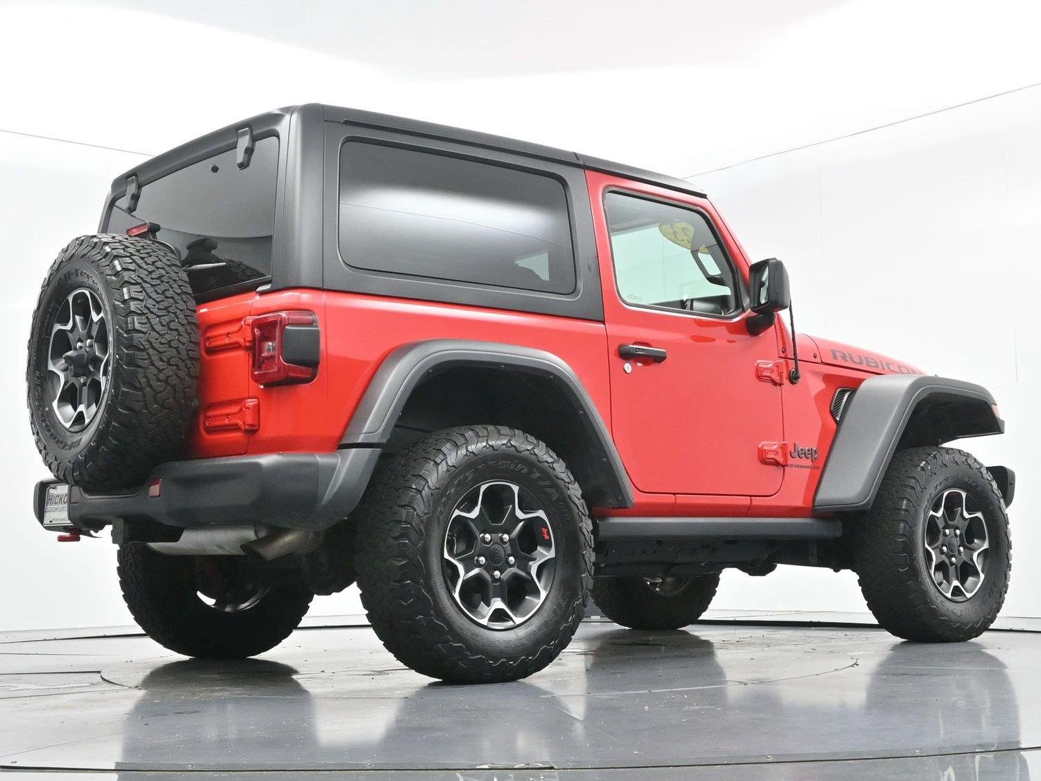 Used 2023 Firecracker Red Clearcoat Jeep Rubicon image 51