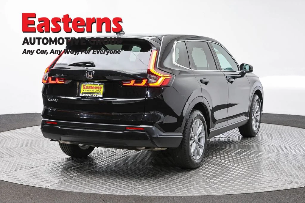 Used 2023 Black Honda EX image 5
