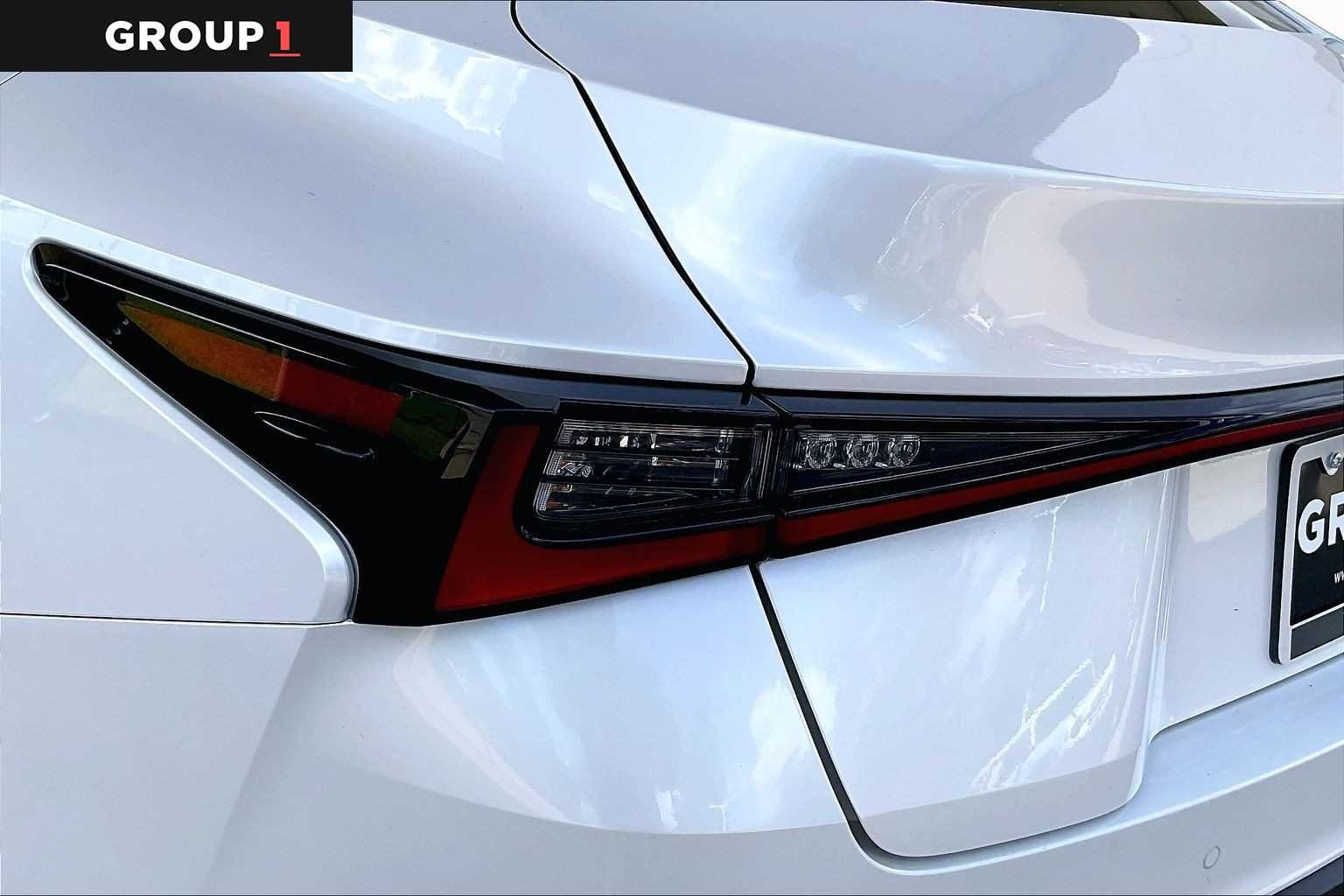 Used 2023 Eminent White Pearl Lexus  image 26