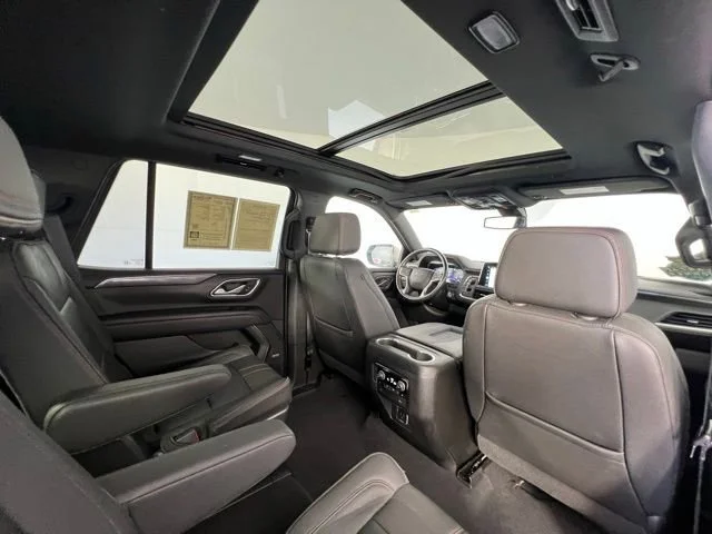 Used 2022 Empire Beige Metallic Chevrolet RST image 43