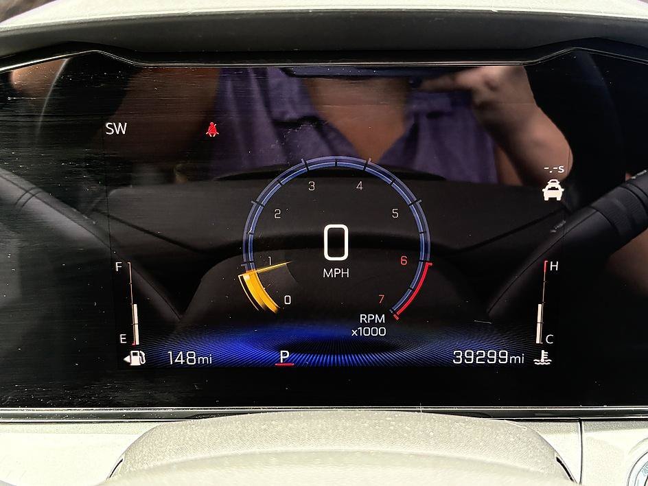 Used 2024 Blue Glow Metallic Chevrolet LT image 18