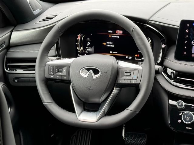 New 2027 2T RAD WHT INFINITI Sport AWD image 26