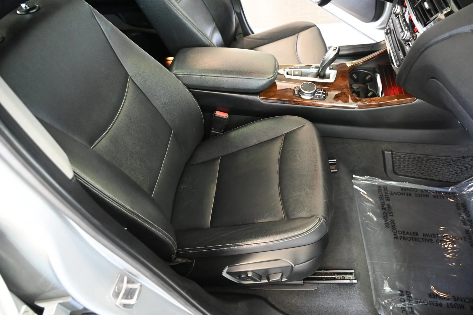 Used 2017 Glacier Silver Metallic BMW xDrive28i image 19
