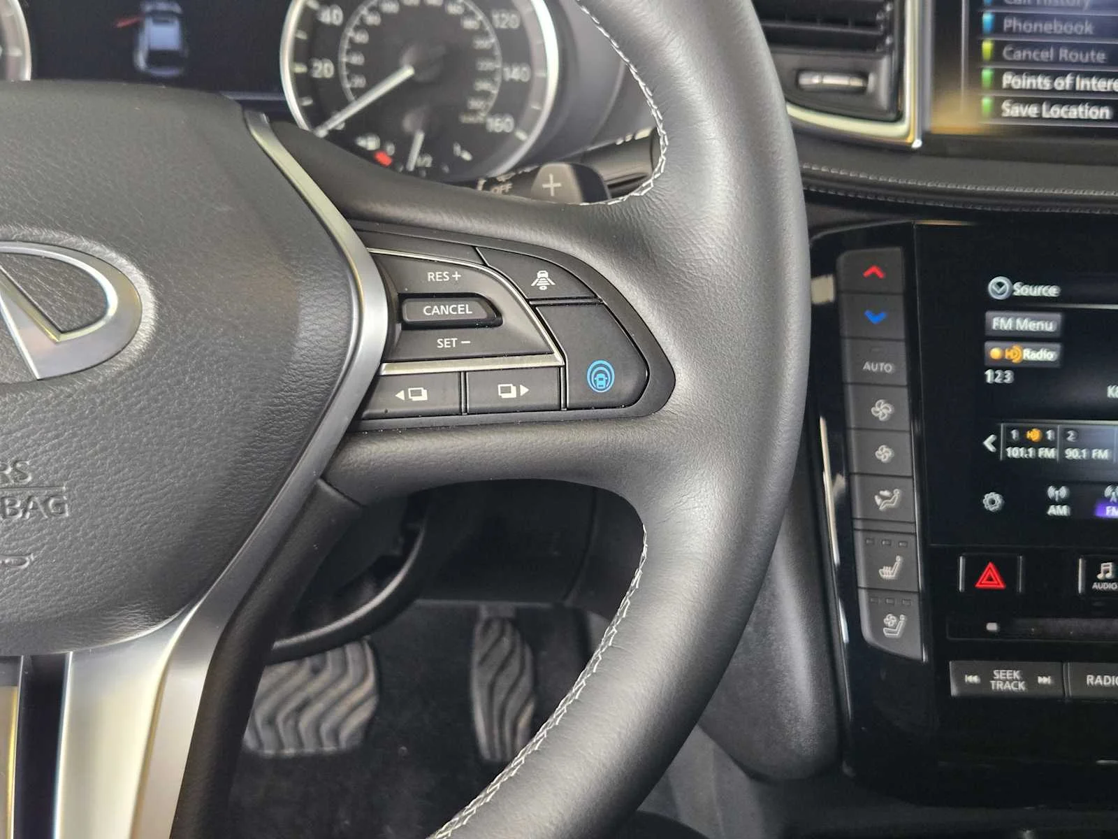 Certified Used 2025 Slate Gray INFINITI ESSENTIAL image 29