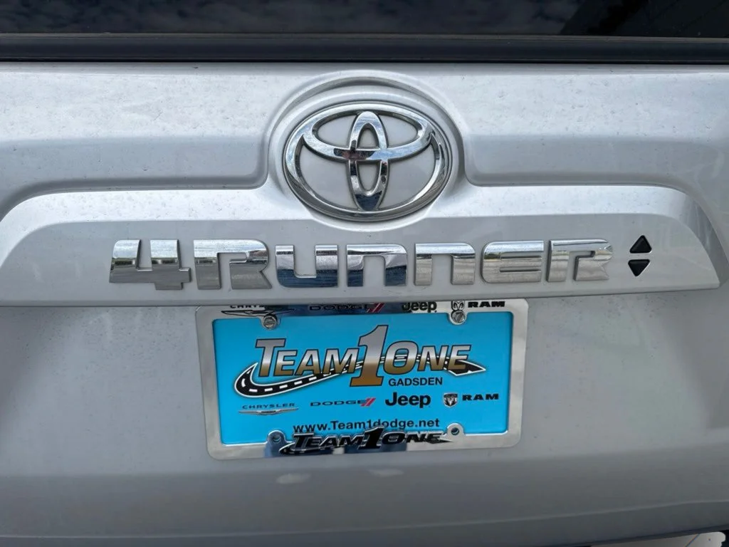Used 2024 Classic Silver Metallic Toyota SR5 image 28
