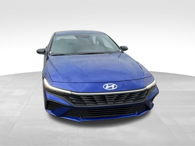 Used 2025 Blue Hyundai SEL Sport image 3