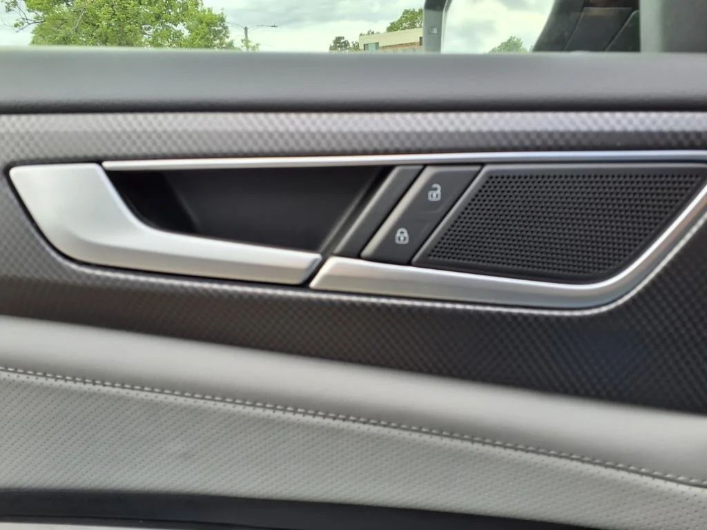 2025 Volkswagen Atlas Atlas Peak Edition - Photo 15