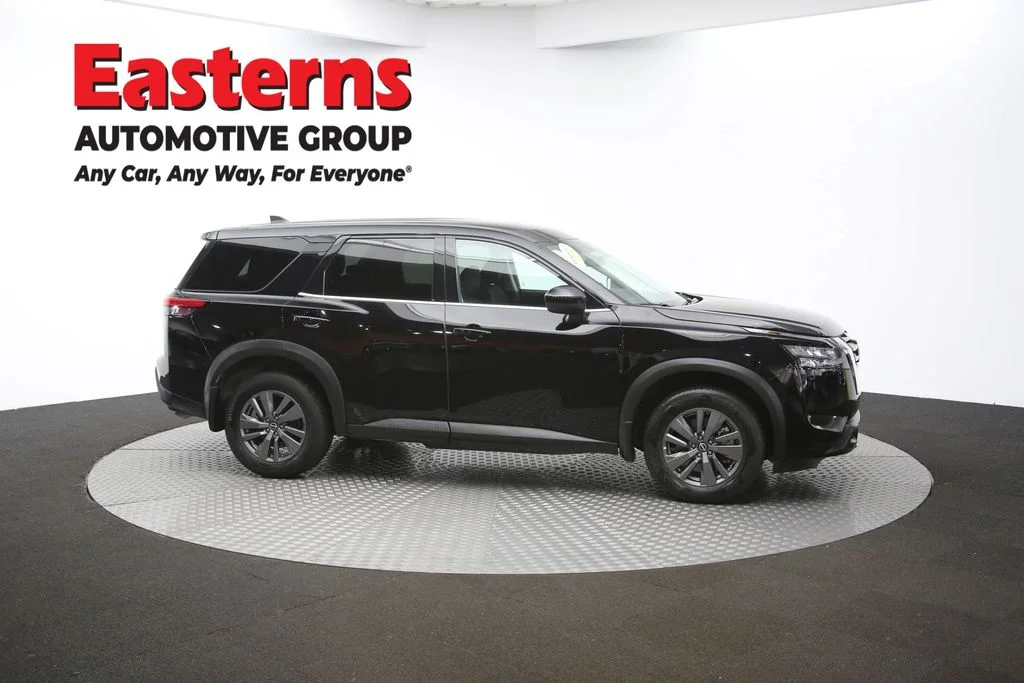 Used 2024 Black Nissan S image 47