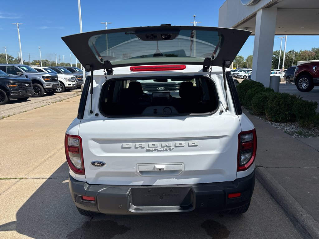 Used 2025 Oxford White Ford Big Bend image 8