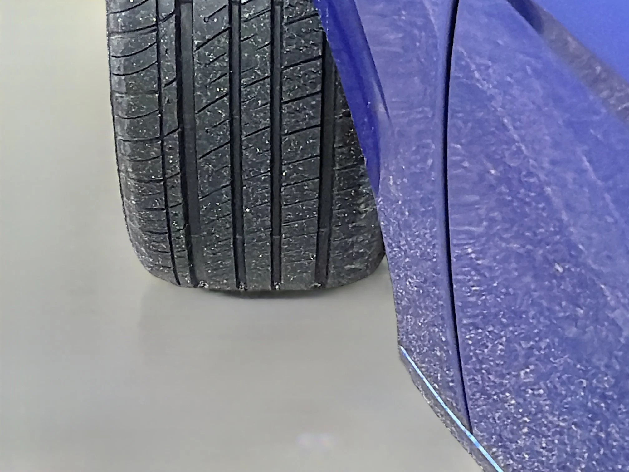 Used 2025 Intense Blue Hyundai Limited image 40