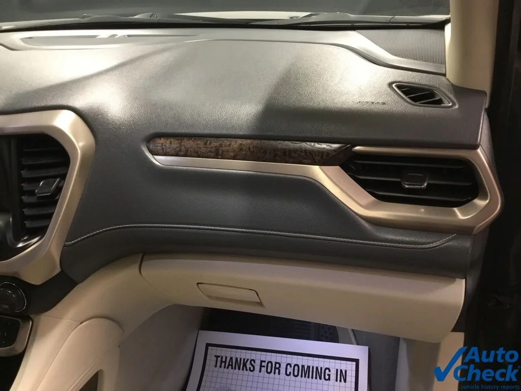 2020 GMC Acadia Denali - Photo 40
