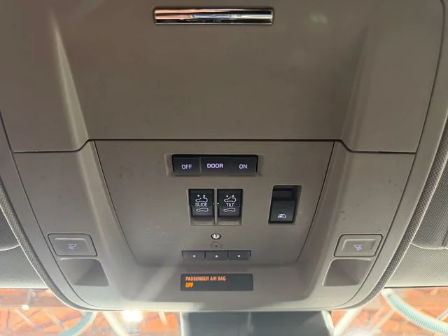 Used 2018 White Chevrolet LTZ image 34