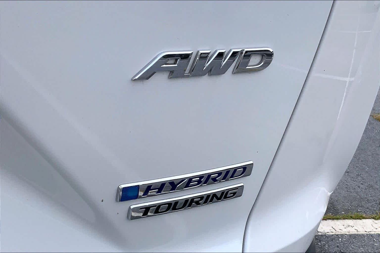Used 2020 Platinum White Pearl Honda Touring image 10