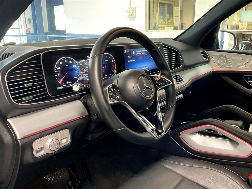 Used 2025 Black Mercedes-Benz GLE 350 image 8