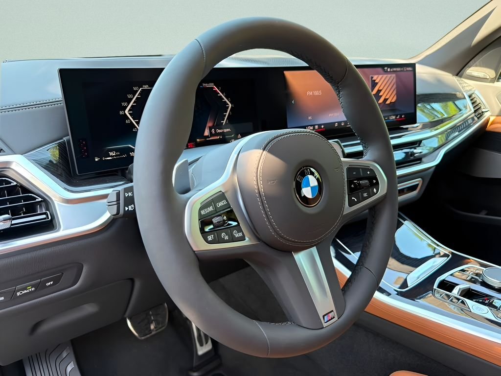 New 2026 Skyscraper Grey Metallic BMW xDrive40i image 13
