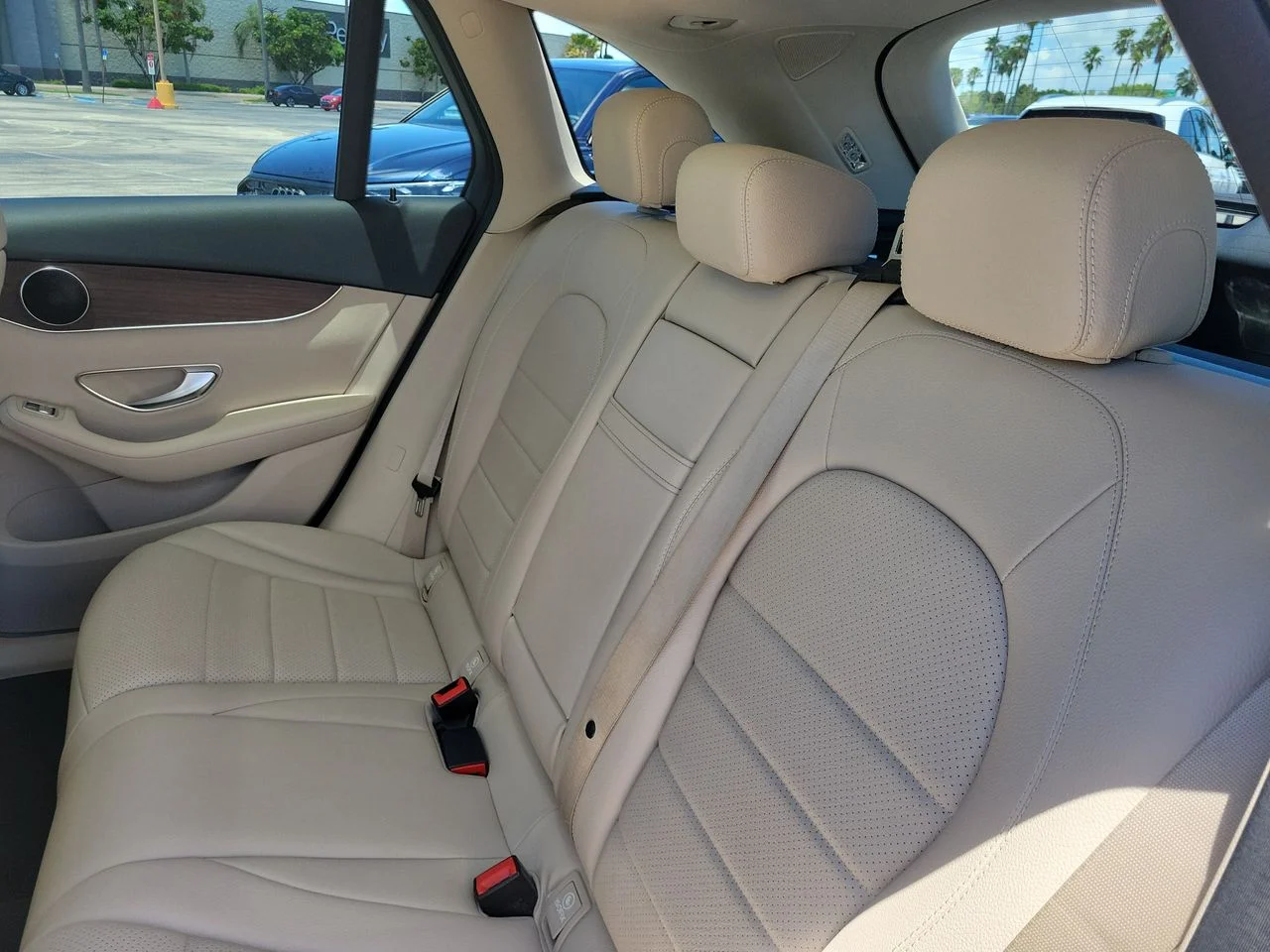 Certified Used 2022 Silver Mercedes-Benz GLC 300 image 13