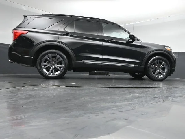 Certified Used 2024 Agate Black Metallic Ford XLT image 45