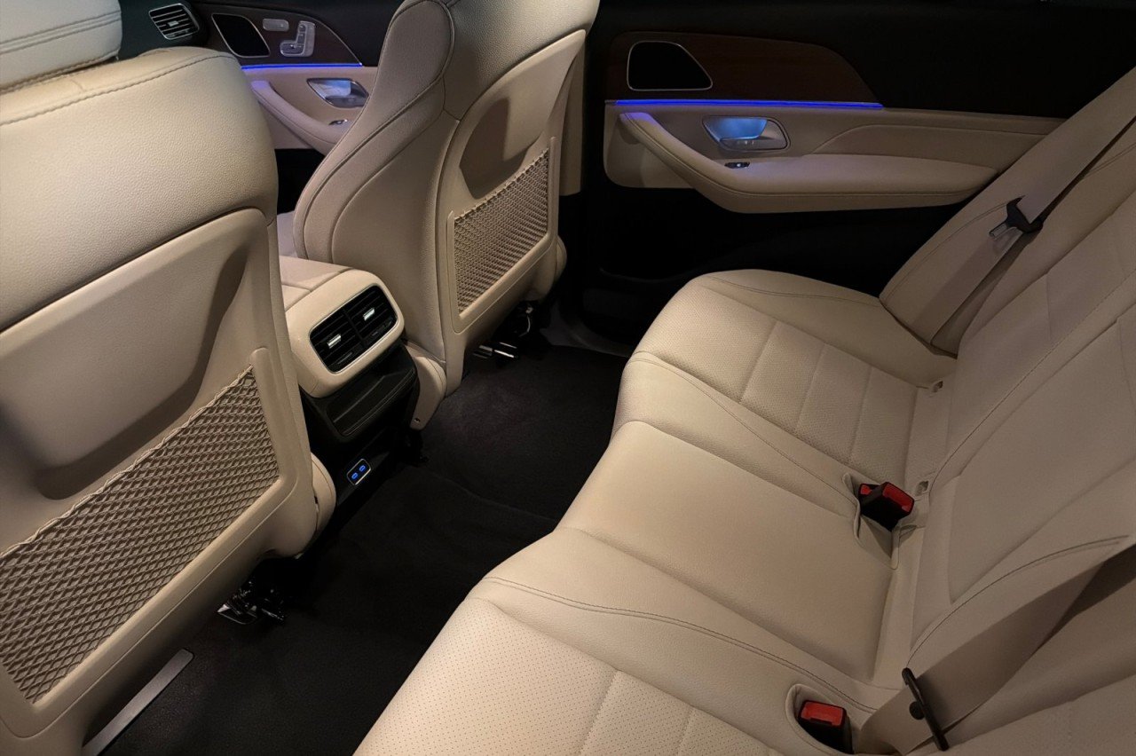 New 2026 Polar White Mercedes-Benz GLE 350 4MATIC® SUV image 11