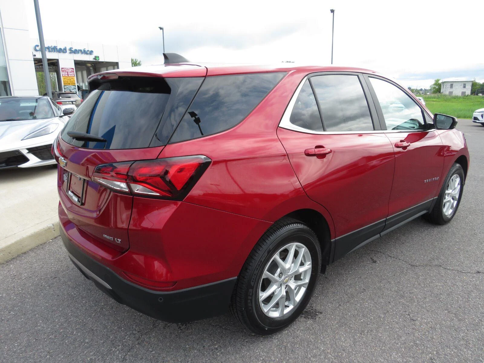 Used 2023 Radiant Red Tintcoat Chevrolet LT image 9