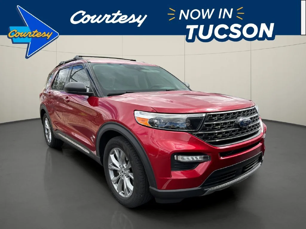 Used 2021 Red Ford XLT image 1