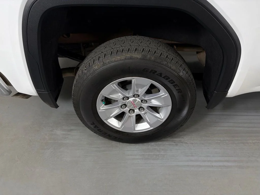 Certified Used 2026 White GMC SLE image 14