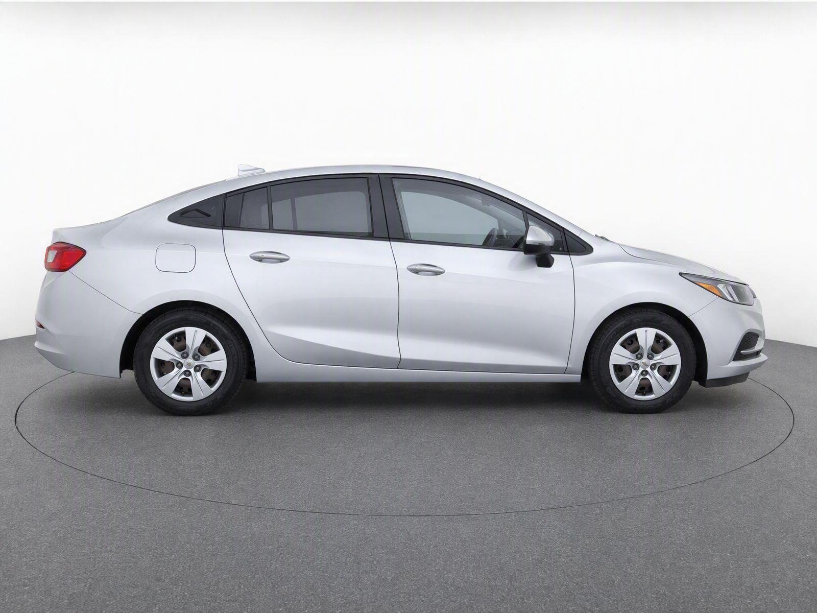 Used 2018 Silver Ice Metallic Chevrolet LS image 7