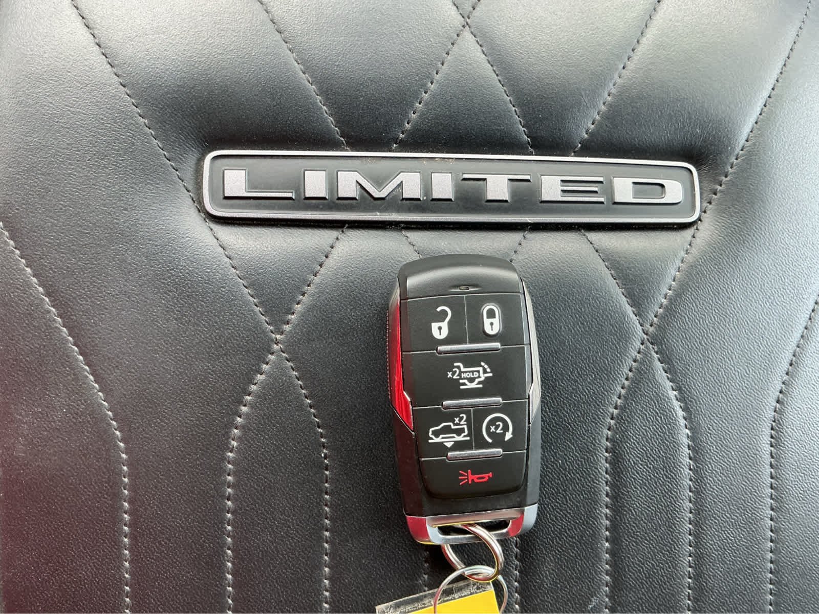 Used 2025 Diamond Black Crystal Pearlcoat Ram Limited image 33