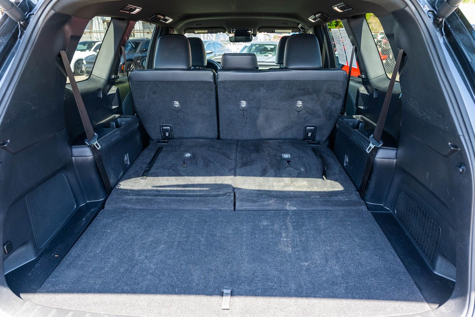 Used 2024 Black Lexus 350 image 18