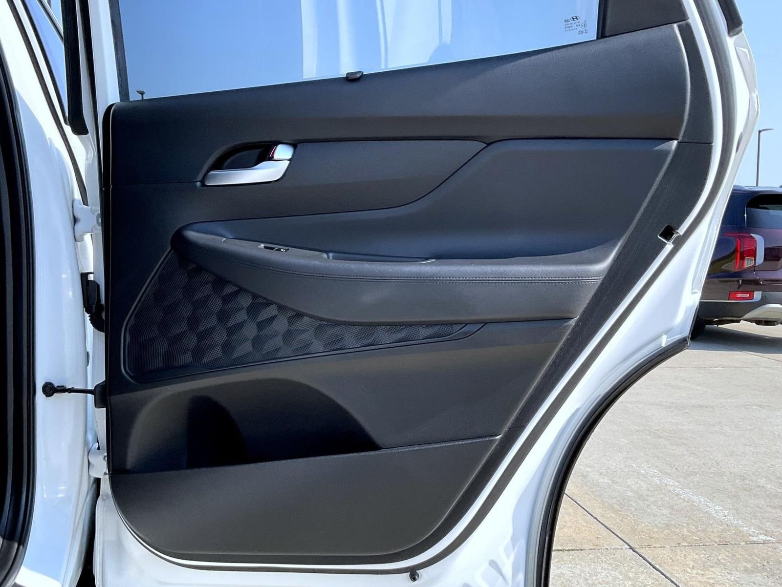 Used 2022 Gray Hyundai SEL image 18