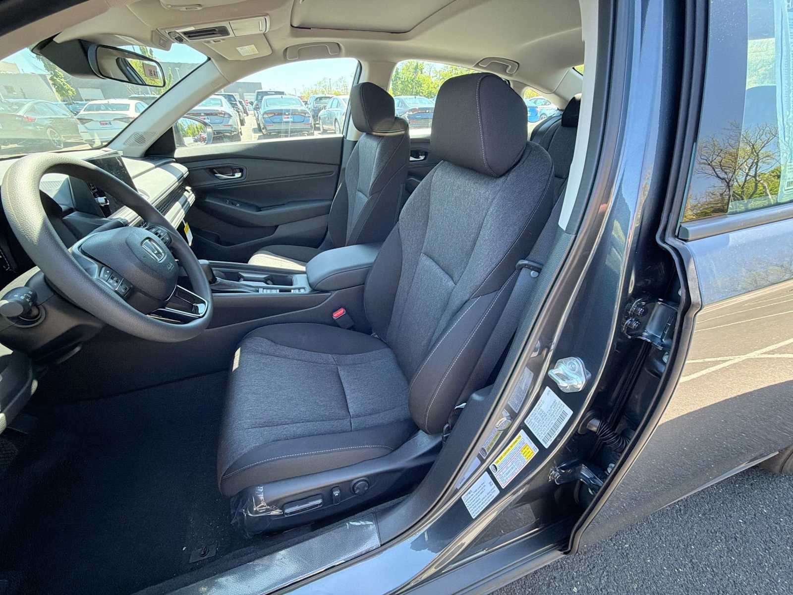 New 2026 Meteorite Gray Metallic Honda SE image 21