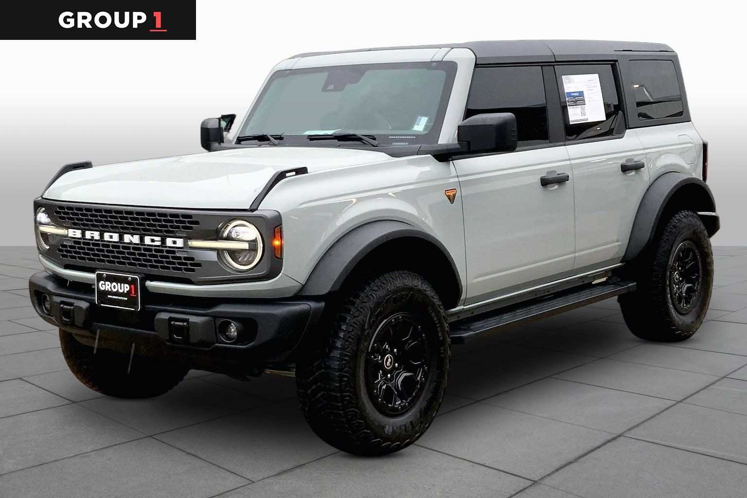 2023 Ford Bronco Badlands 4x4's photo