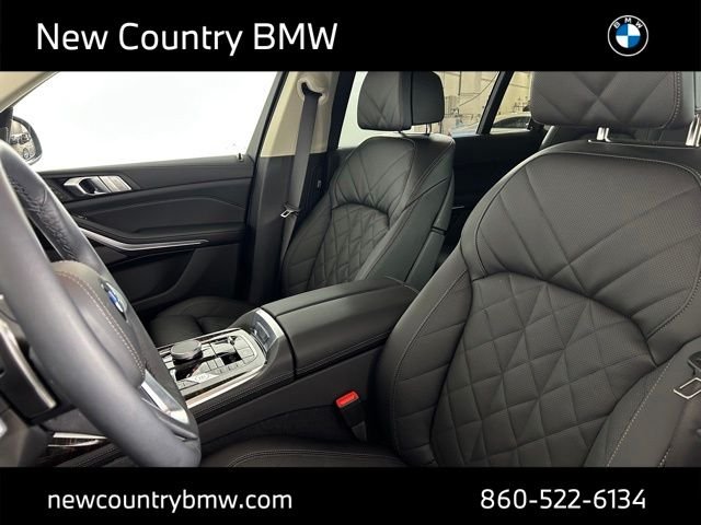 New 2026 Tanzanite Blue II Metallic BMW xDrive40i image 25