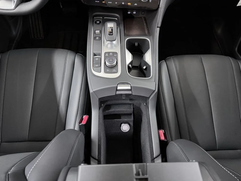 Certified Used 2026 Blue INFINITI LUXE image 25