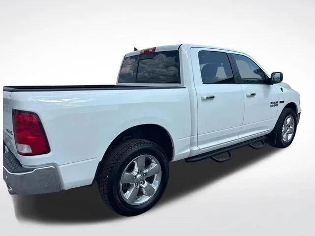 Used 2015 White RAM Lone Star image 5