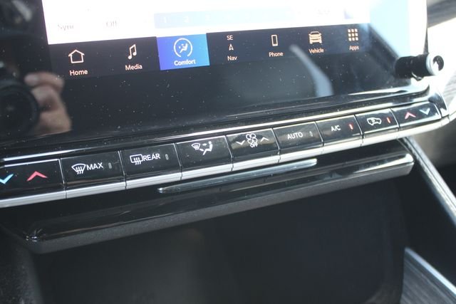 2022 Jeep Wagoneer Series III - Photo 9