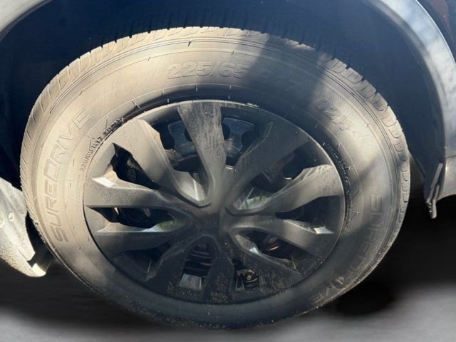 Used 2014 Black Nissan S image 10