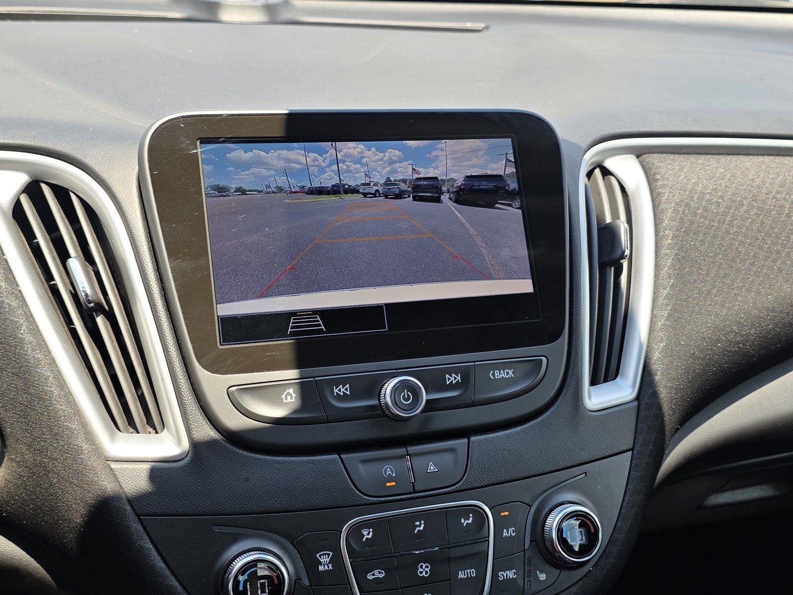 Used 2024 Summit White Chevrolet LT image 16