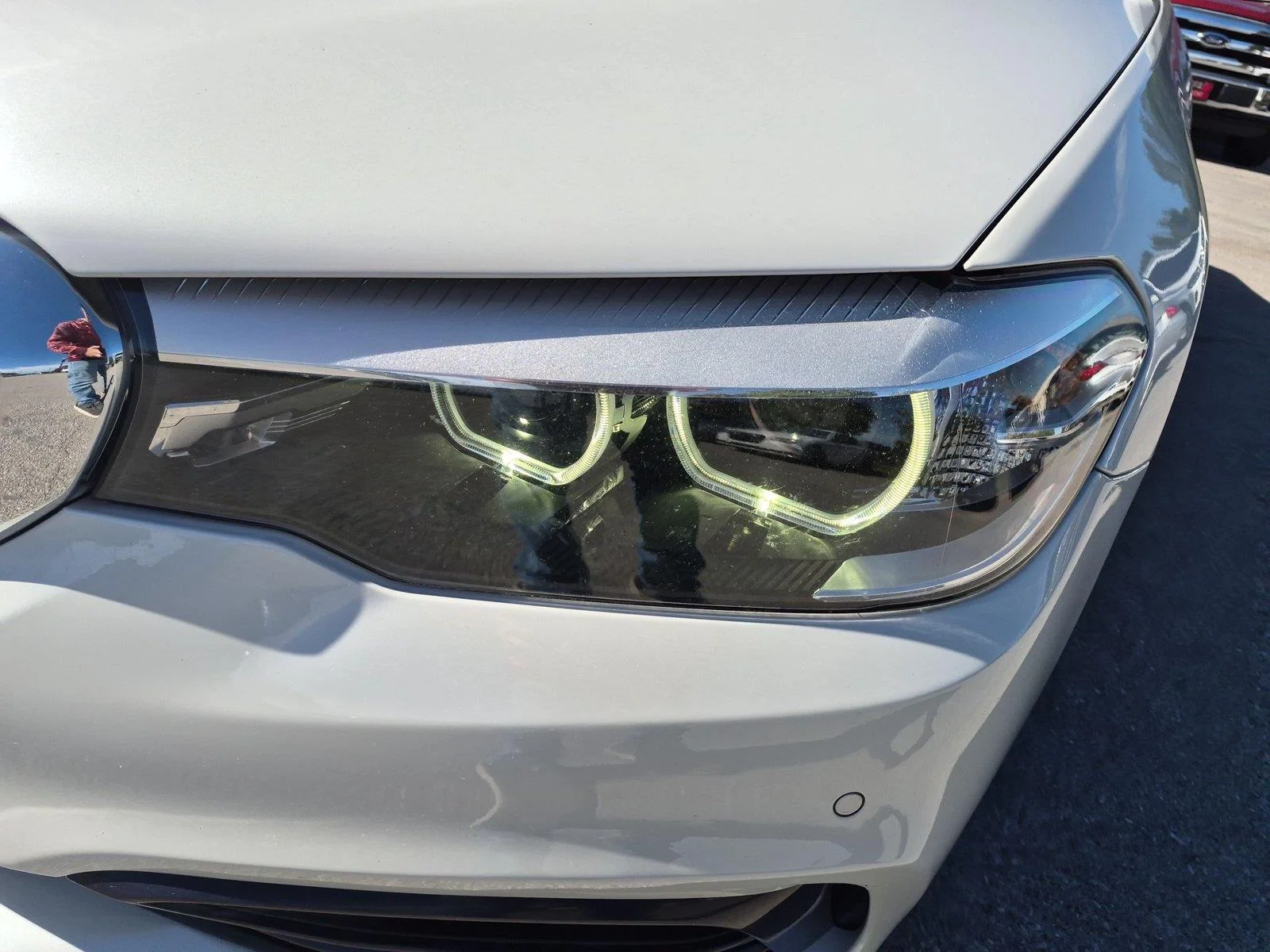 Used 2019 Mineral White Metallic BMW 530i xDrive image 9